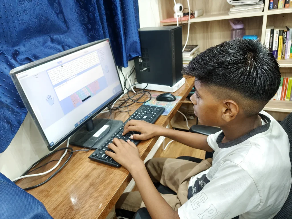 neelgyan-kiosk-typing-practice