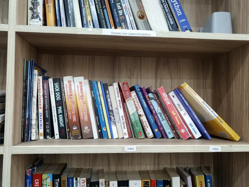 Hindi and English books on the shelves Hindi and English books on the shelves